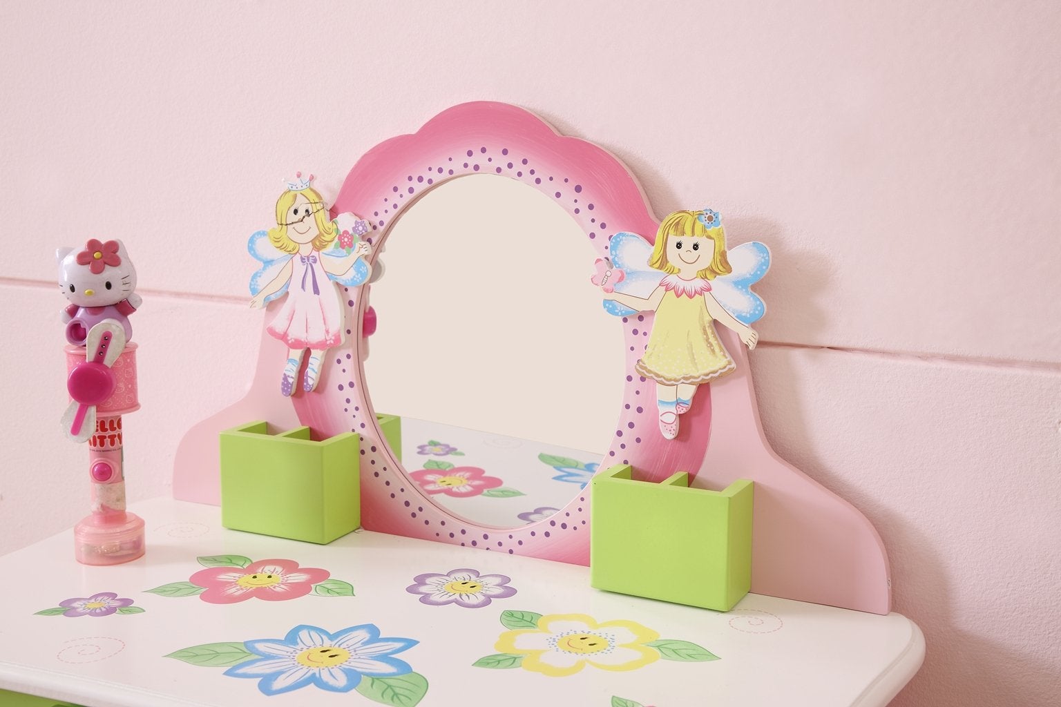 Layla Girls Flower Vanity Set