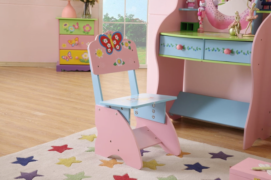 Girl‘s Dressing Table with Chair
