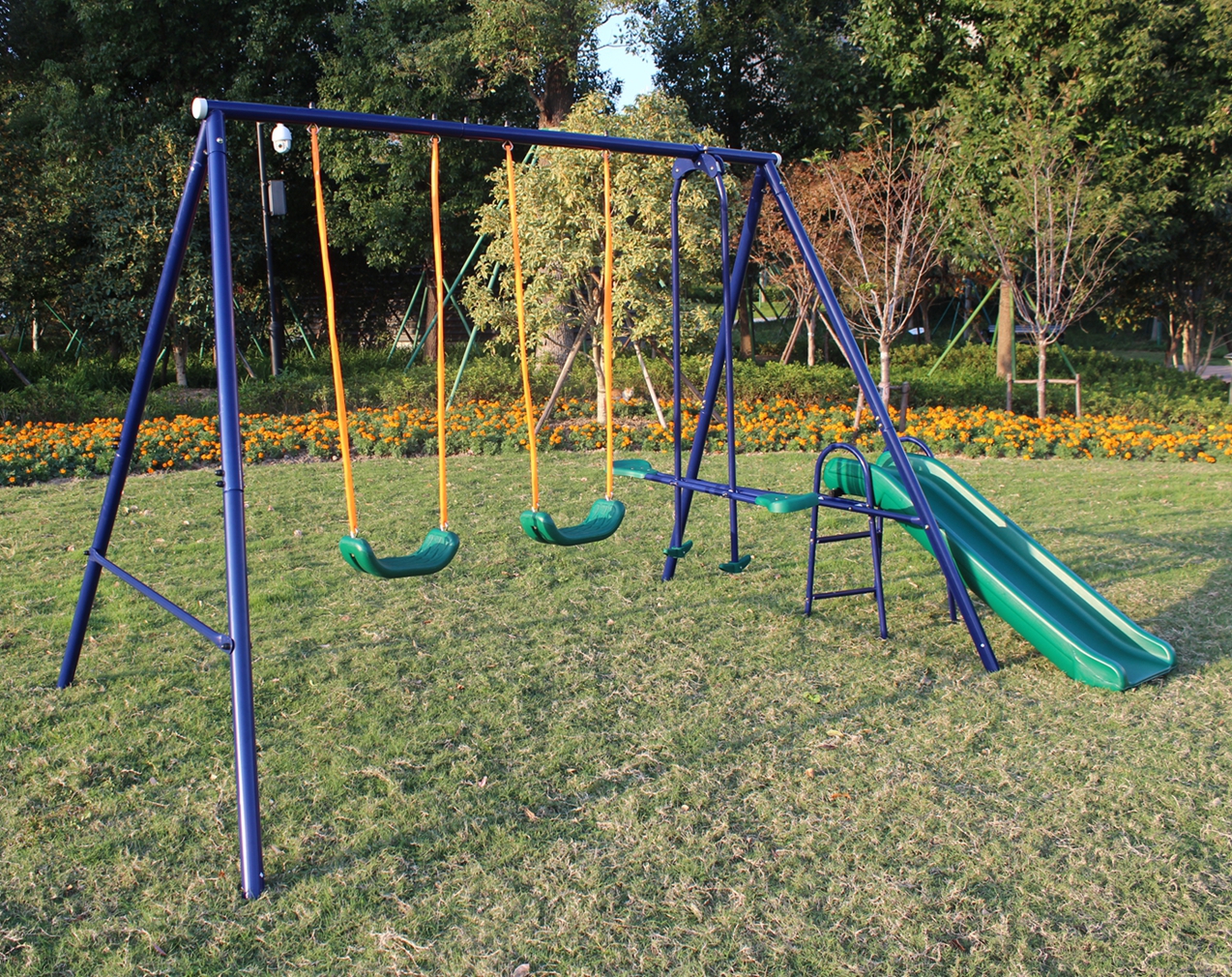 3 in 1 Swing Set - Image 3
